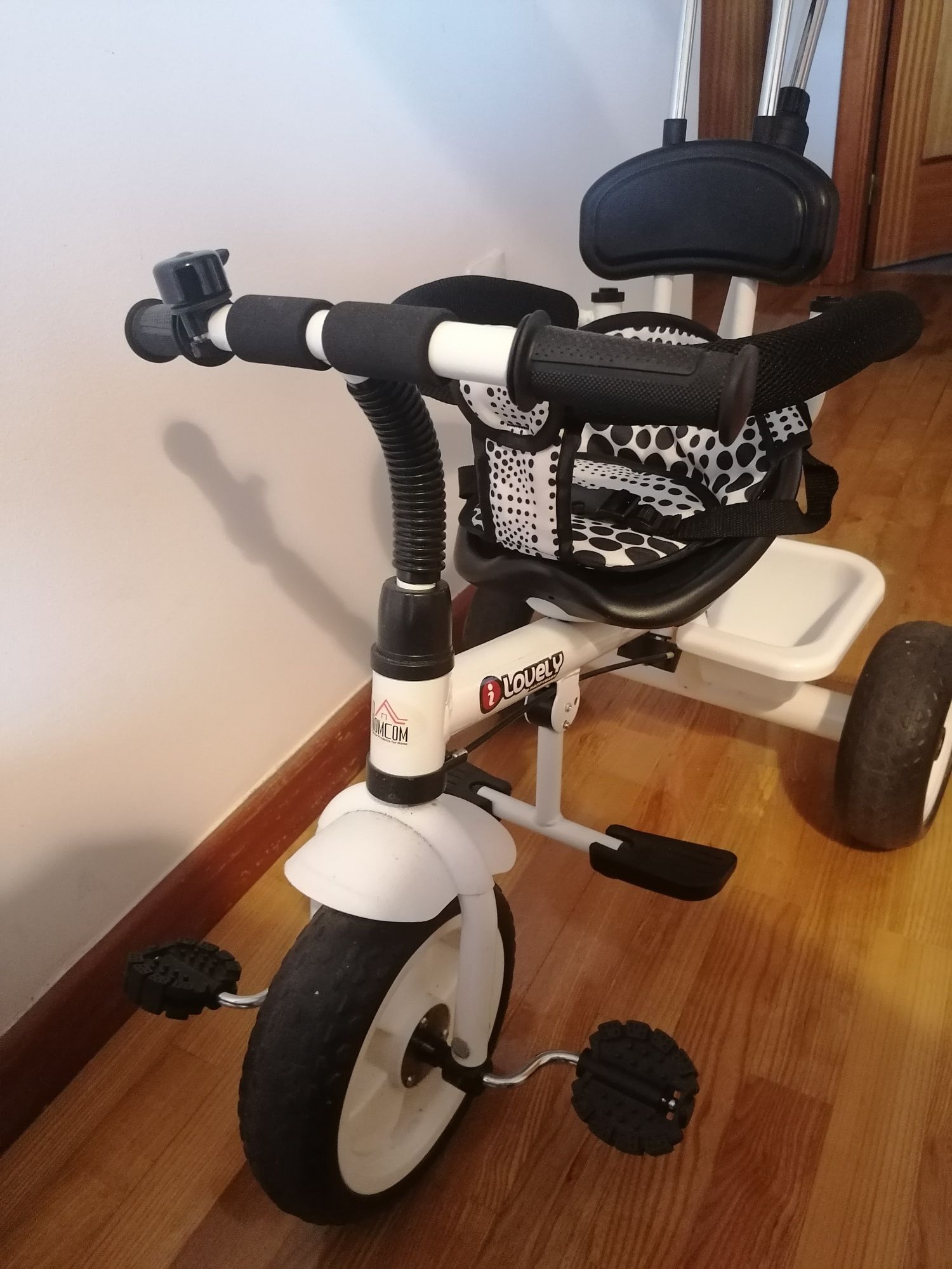 HOMCOM Triciclo para Crianças com Capô Removível e Dobrável 103x47x101