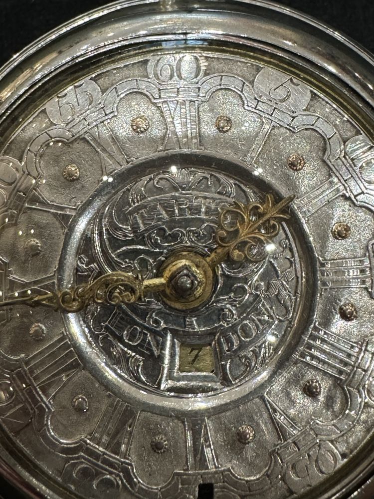 Caldeirão prata Tarts 1756 com calendario em excelente estado