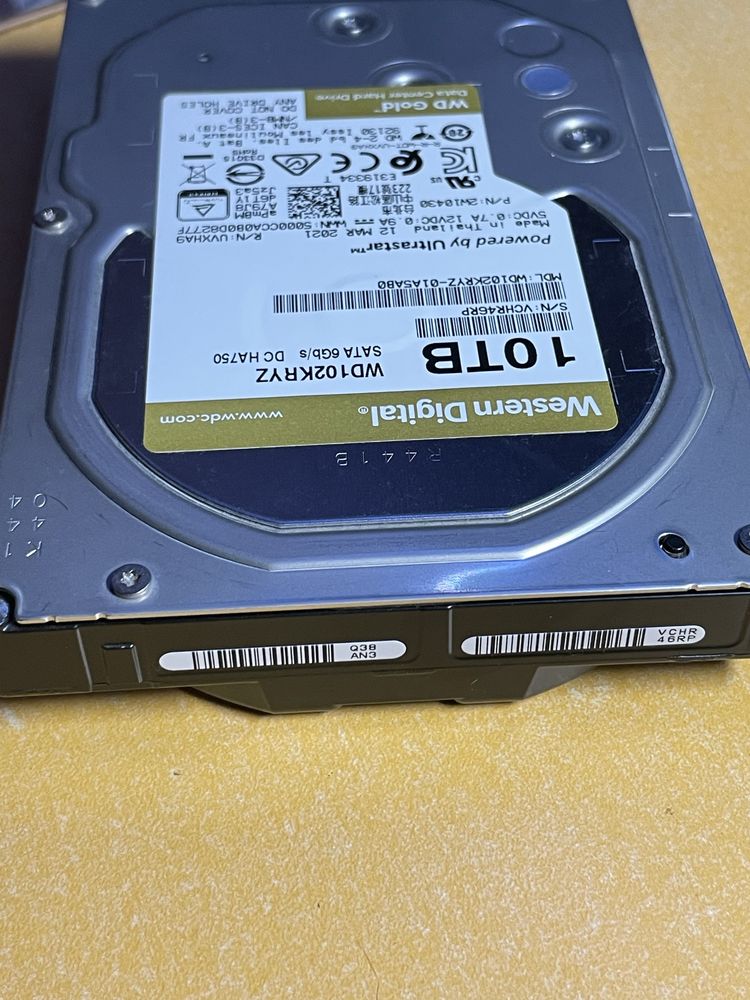 Жорсткий диск Western Digital 3,5" 10Tb WD SATA III