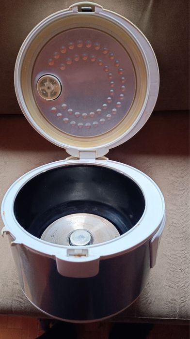 Продам мультиварку DMC-301