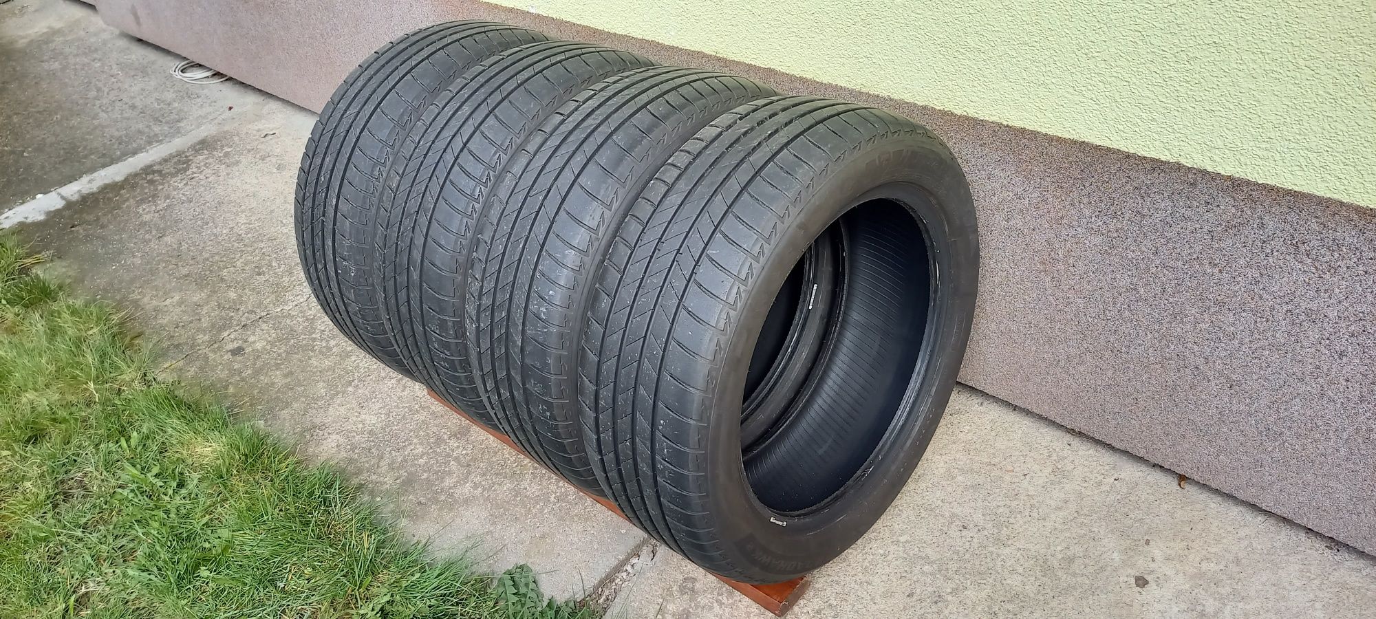 komplet rocznych opon letnich