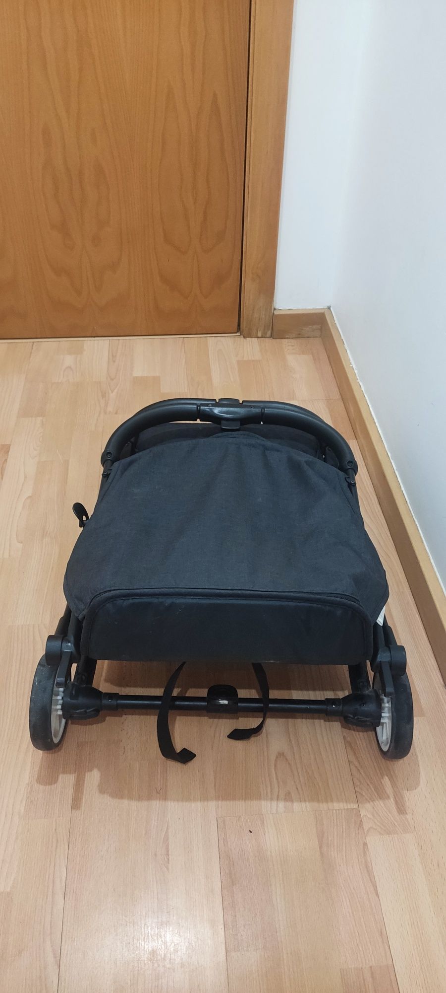 Carrinho de bebé chicco