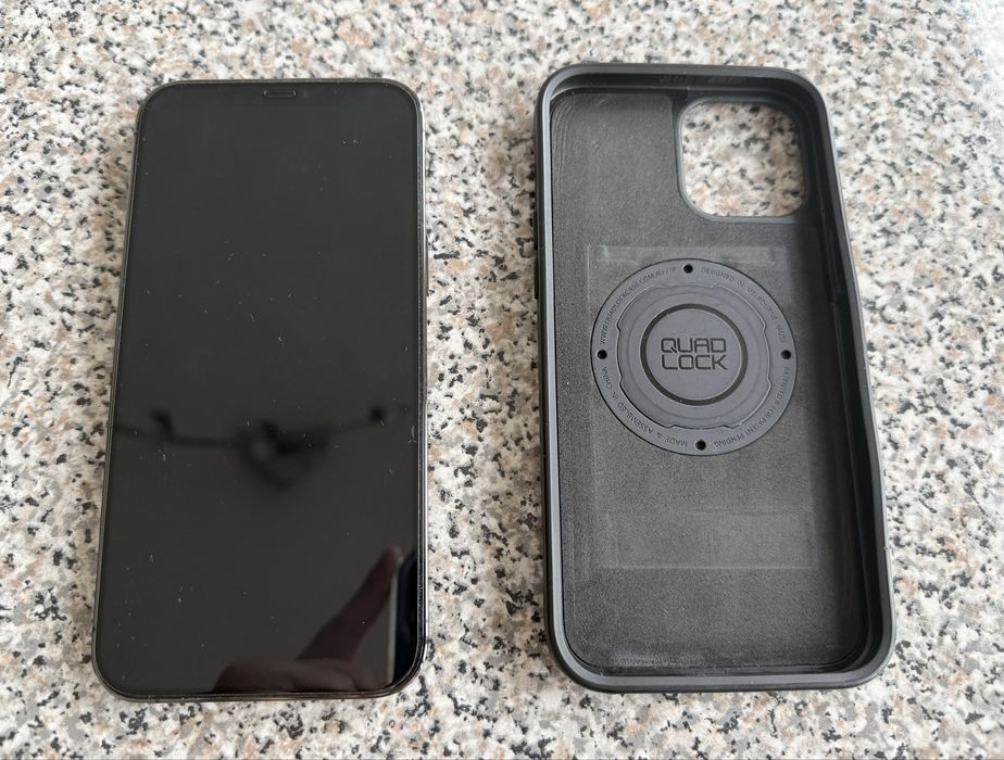 Apple IPhone 12 Pro Max 256gb + Capa Quadlock