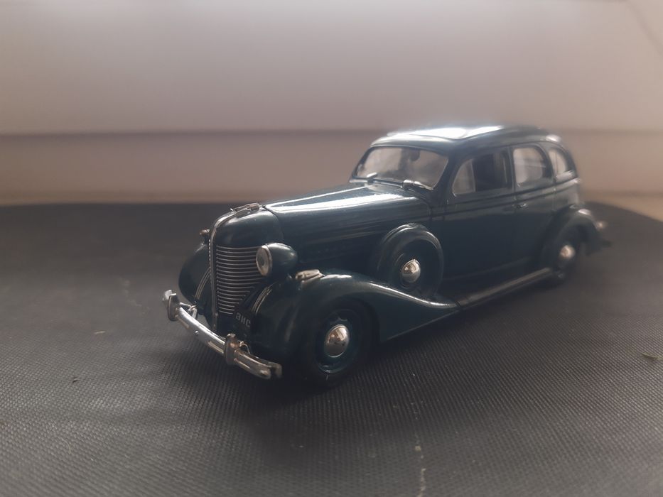 Модель ЗИС-101 / ЗИС-101А (1:43)