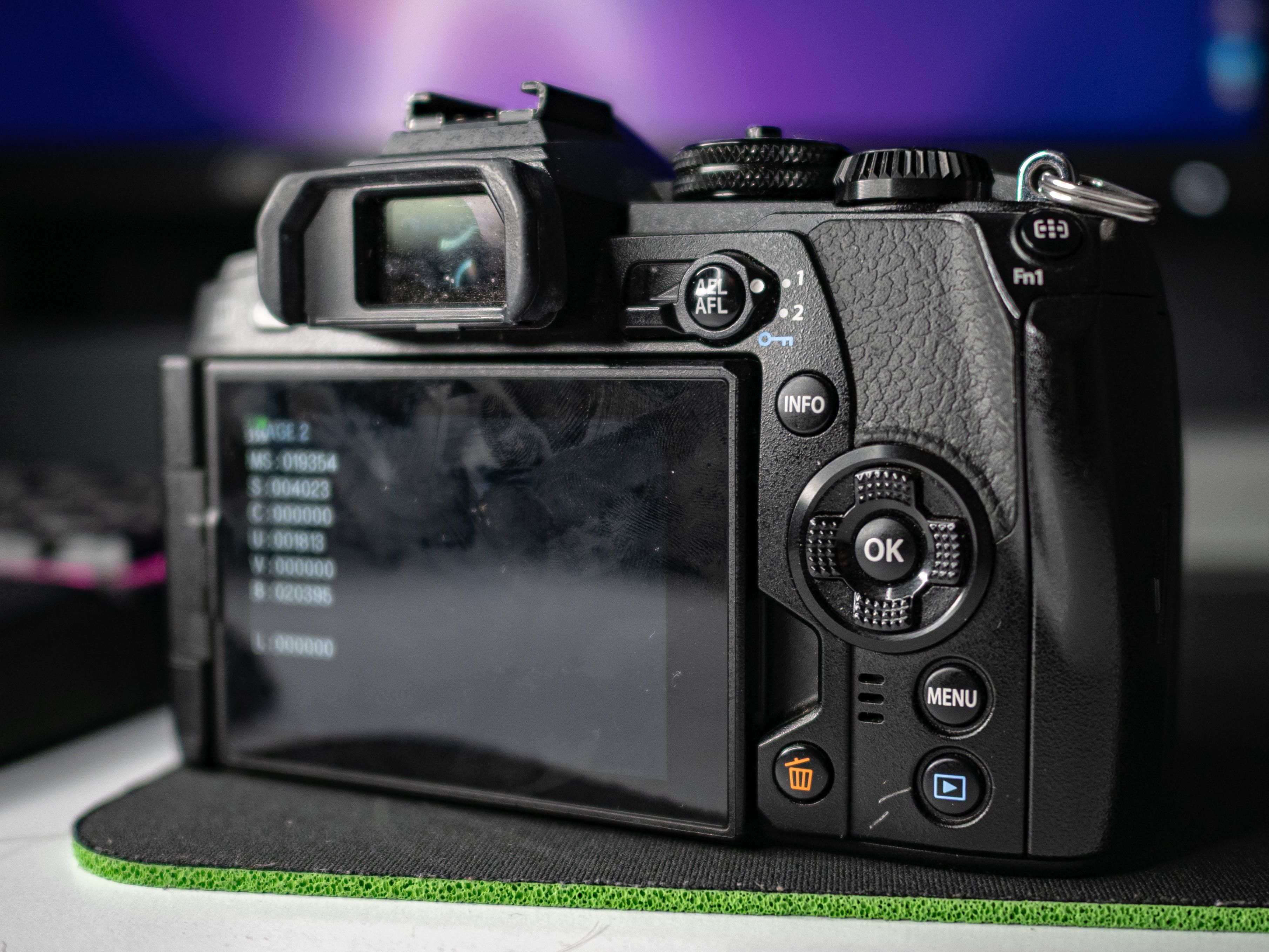 Olympus OM-D E-M1 mark II