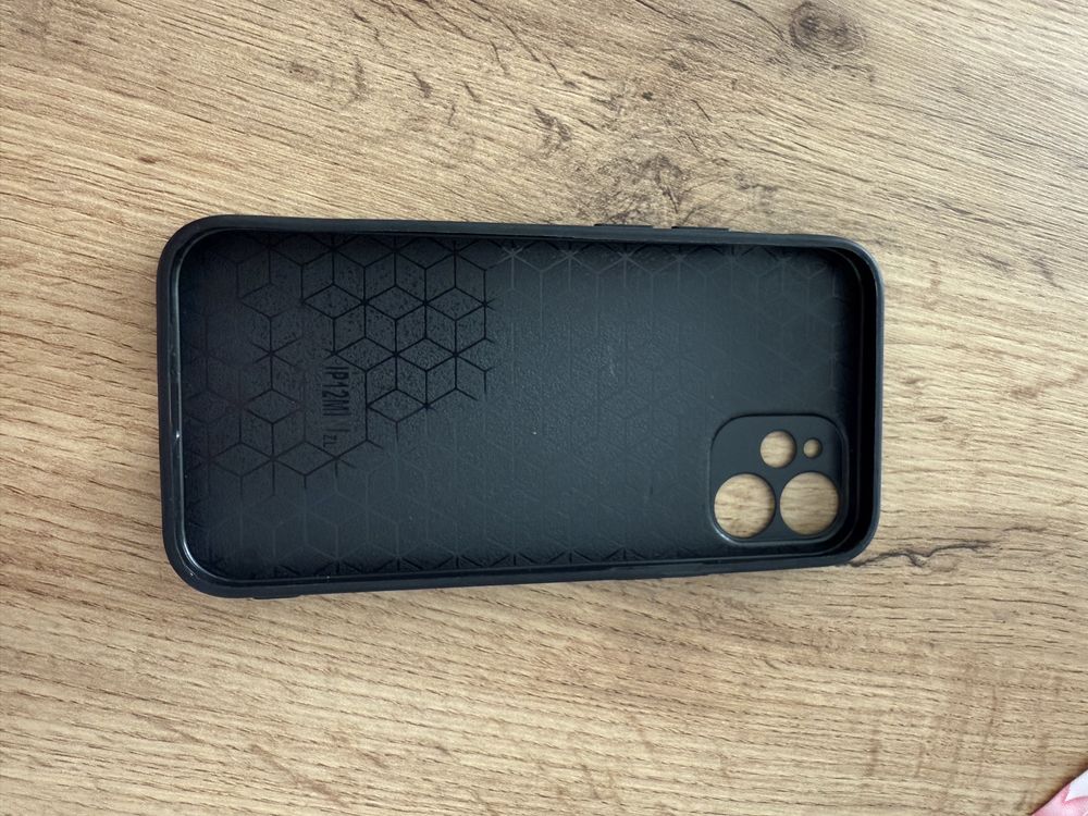 Etui iPhone 12 mini z magnesem do uchwytu