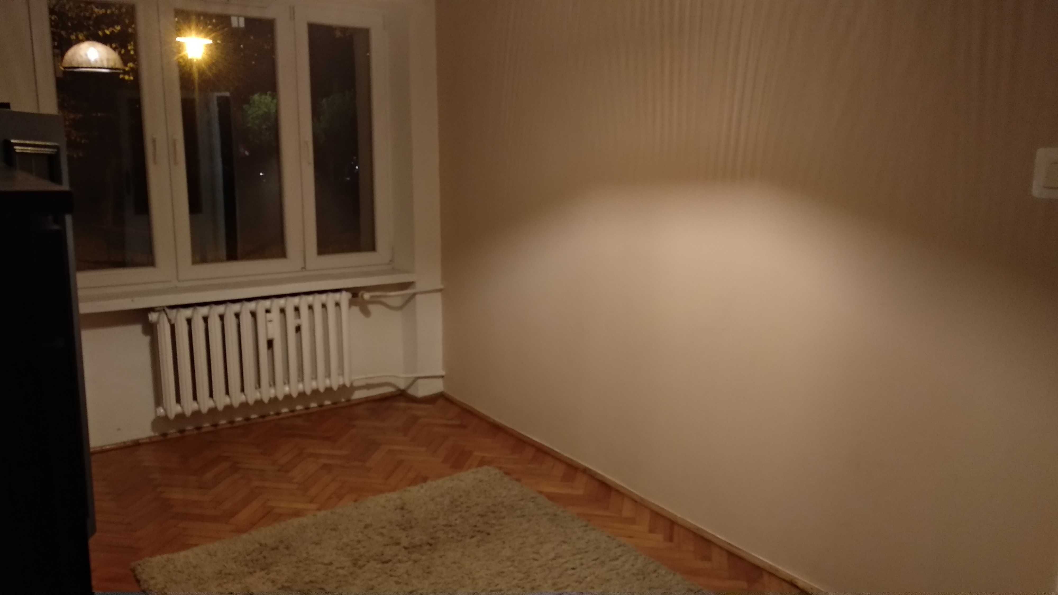 Wynajmę mieszkanie 50 met² parter 2 pokoje balkon