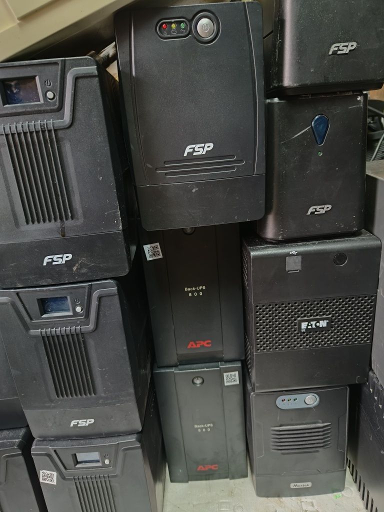 Бесперебойник UPS ИБП