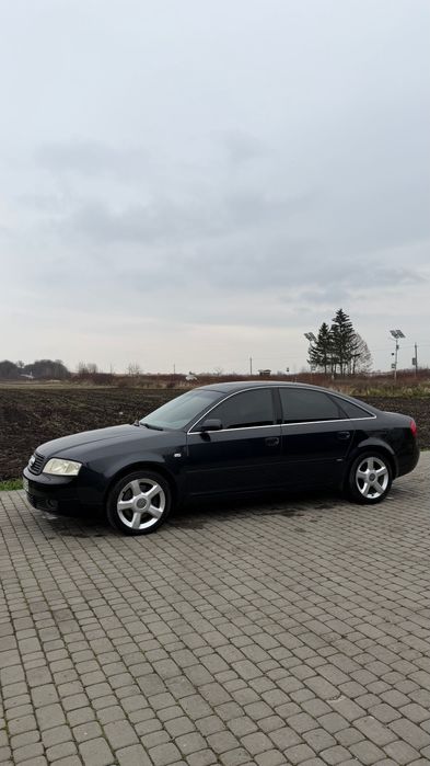 Автомобіль Audi A6 C5