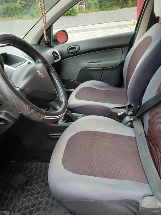 Продається Peugeot 206