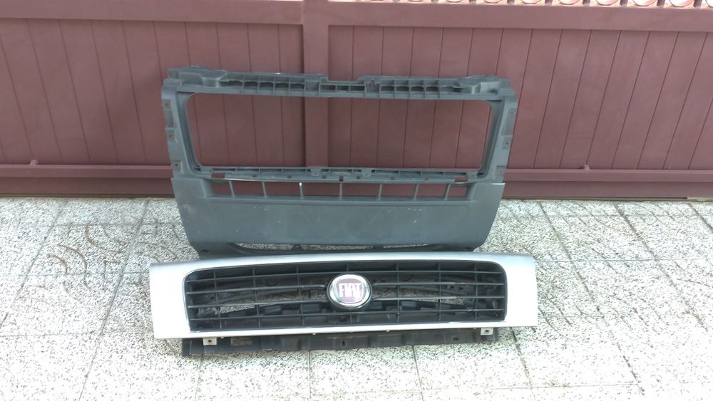 Grelha frontal Fiat Ducato 2006/2014. Citroën, Peugeot.