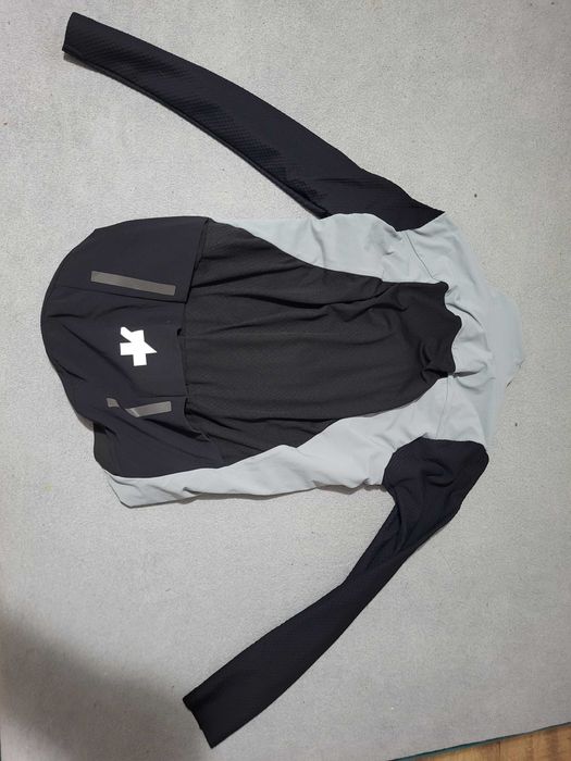 Sprzedam kurtka assos