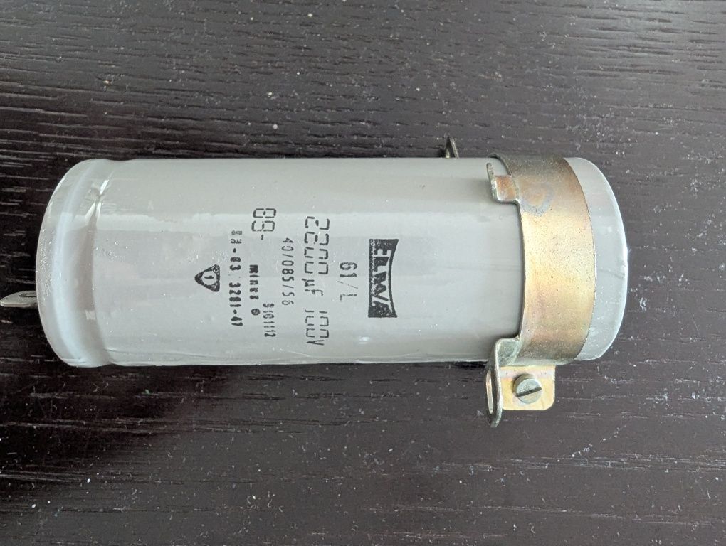 ELWA kondensator 2200uF 100v