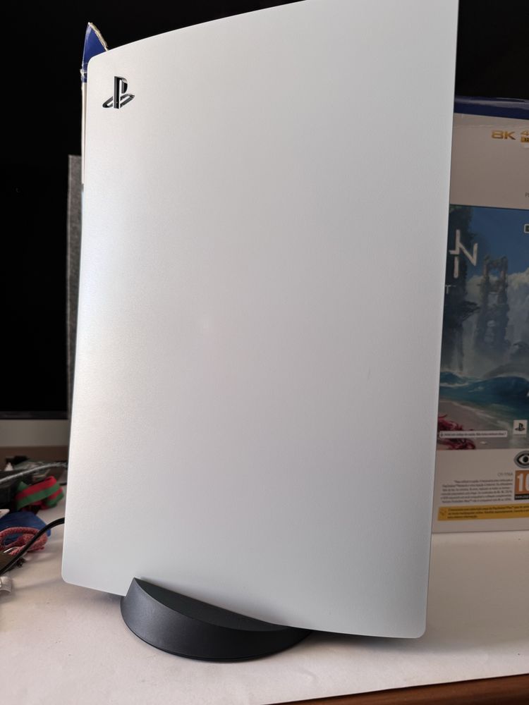 Troco/Vendo Playstation 5 825GB Versão CD