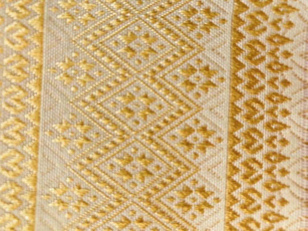 Dois Panos de Mesa Decorativos Amarelo com Debruado Dourado - Novo!