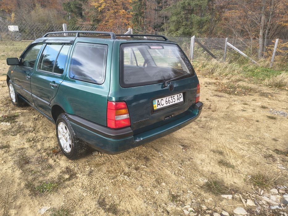 Продам Golf 3 універсал 1996року 1.8 моноінжектор