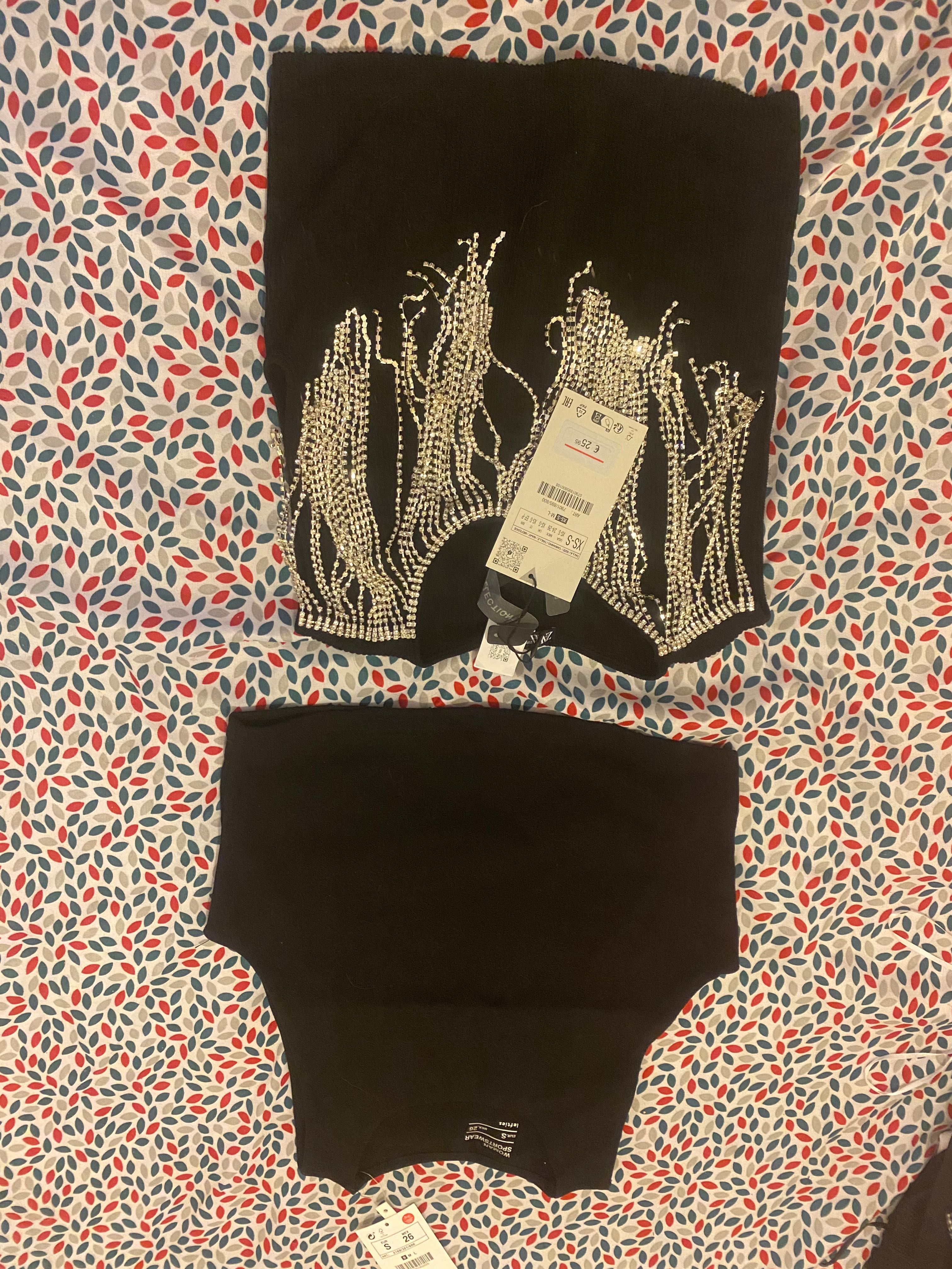 Vestido e casaco novos