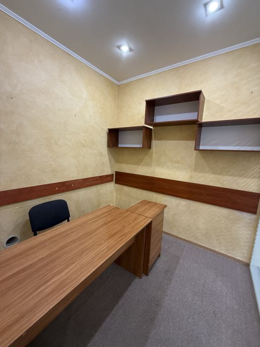 Оренда офісного приміщення 118 метрів, Дмитрівська, Цирк, Перемоги