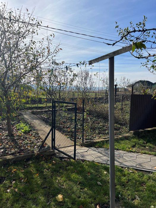 Продається будинок с. Мамалига, Дністровський р-он., Чернівецька обл.
