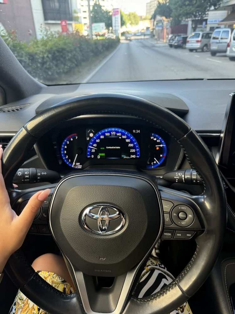 Toyota Corolla 1.8 Hybrid Touring Sports