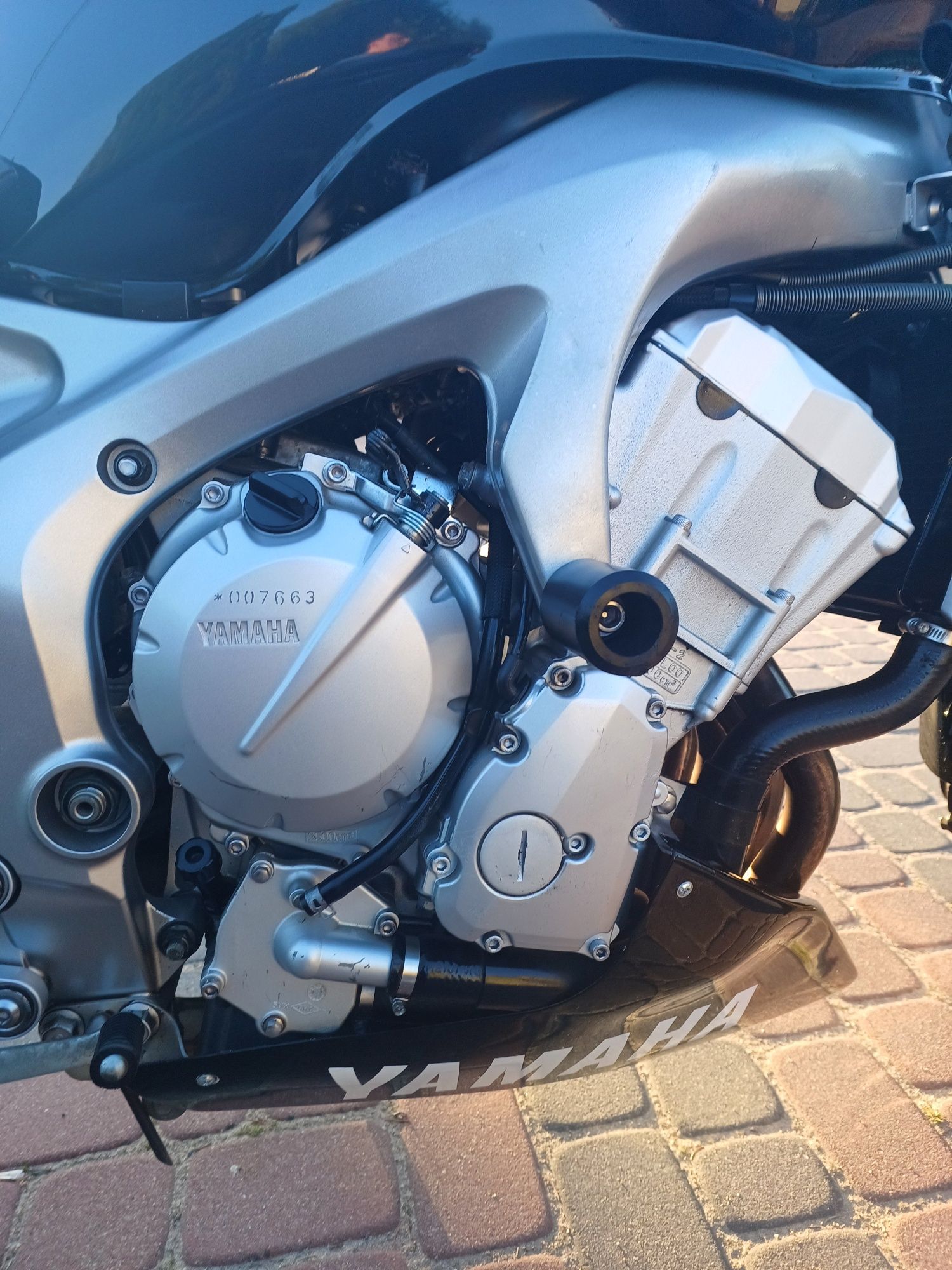 Yamaha FZ6N 2004