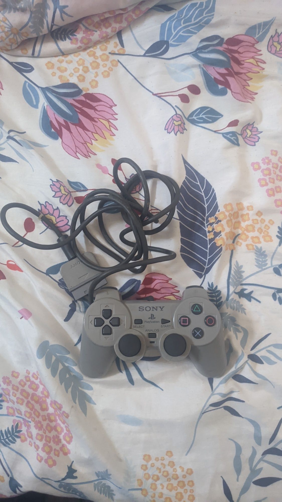 Comando PS1 dualshock em ótimo estado