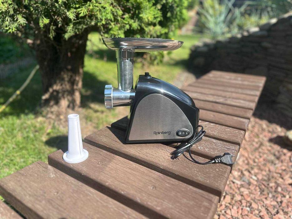 ‼️ Мясорубка 3️⃣0️⃣0️⃣0️⃣W с насадкой для колбас. Электромясорубка ‼️