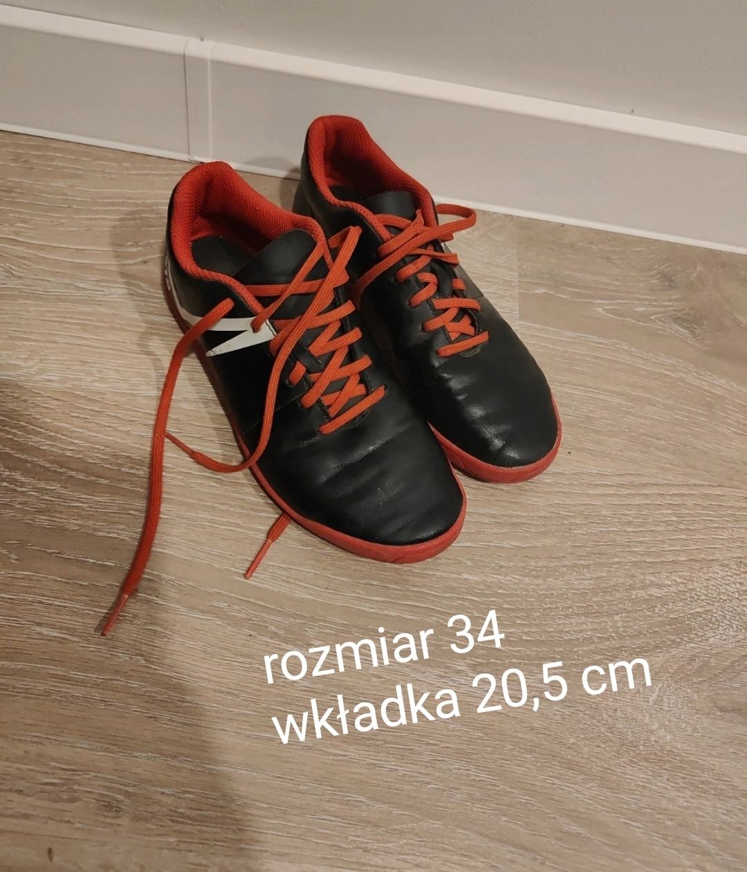 Buty sportowe piłka boisko Kipsta 34