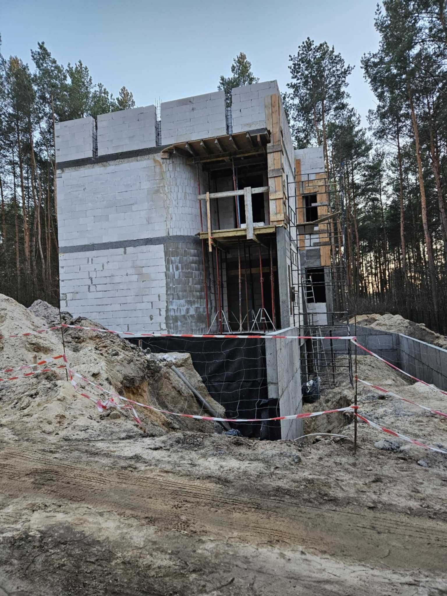 Budowa domów, ocieplanie budynków, usługi brukarskie