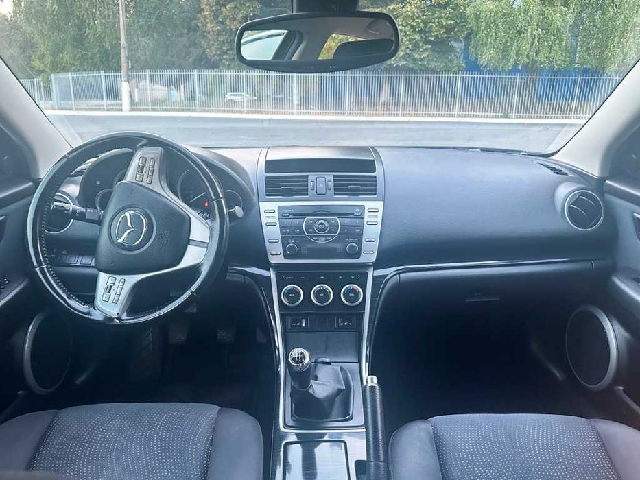 Mazda 6 TDi седан