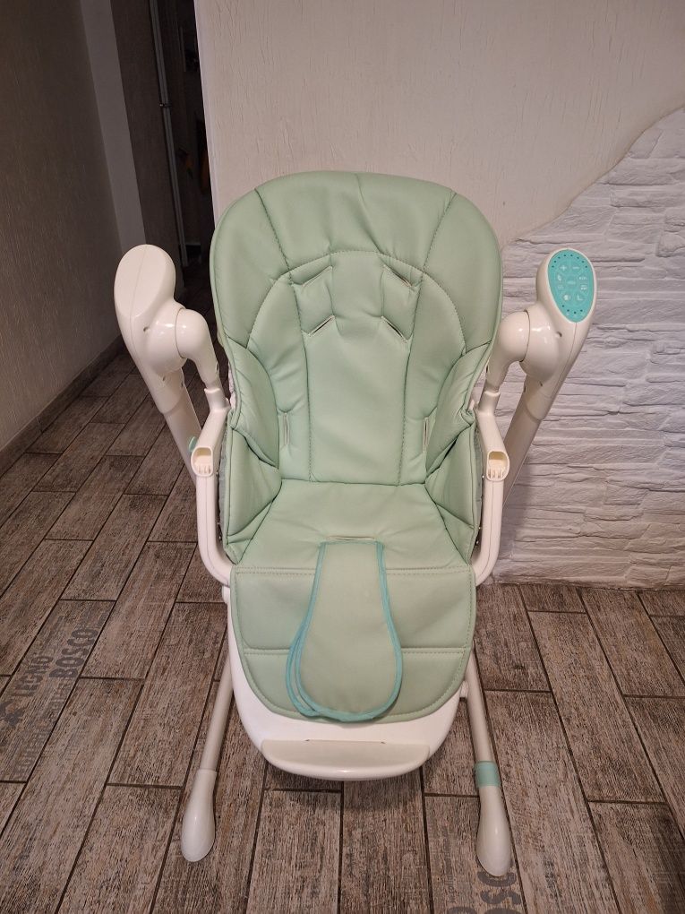 Срочно продам! Стульчик для кормления Mioobaby Jazz