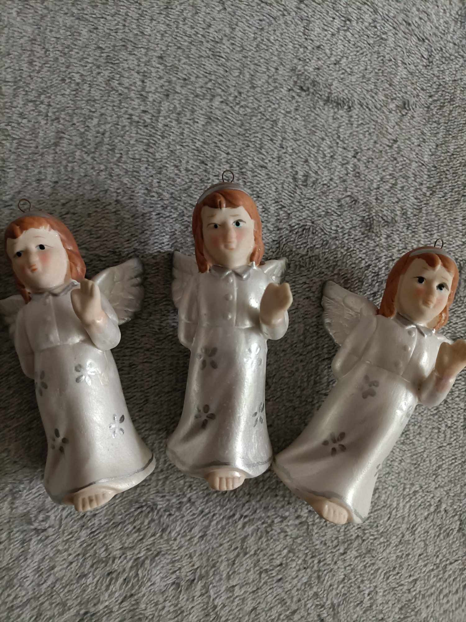 Trzy Aniołki , można powiesić.
