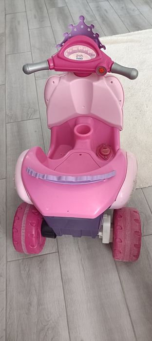 Scooty eletrica Feber Princess