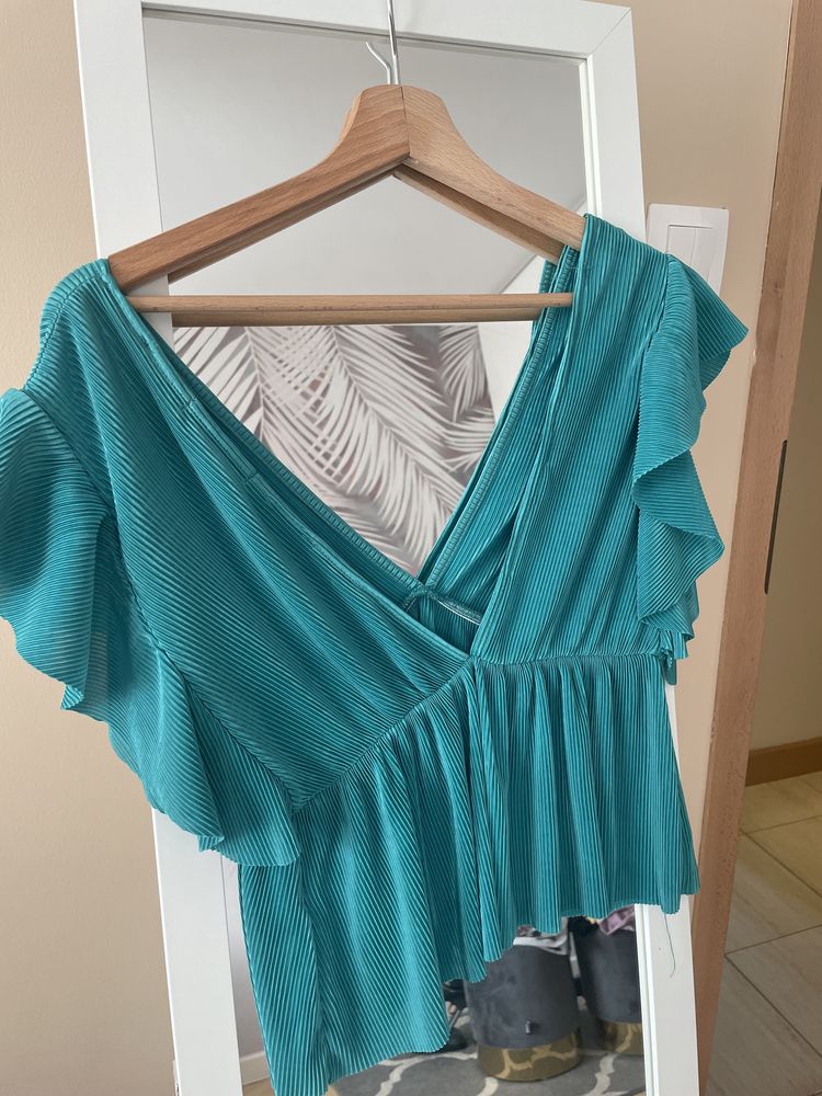 Crop top rozmiar M