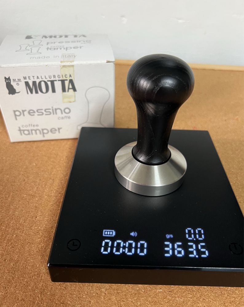 Темпер для кави Motta, Італія