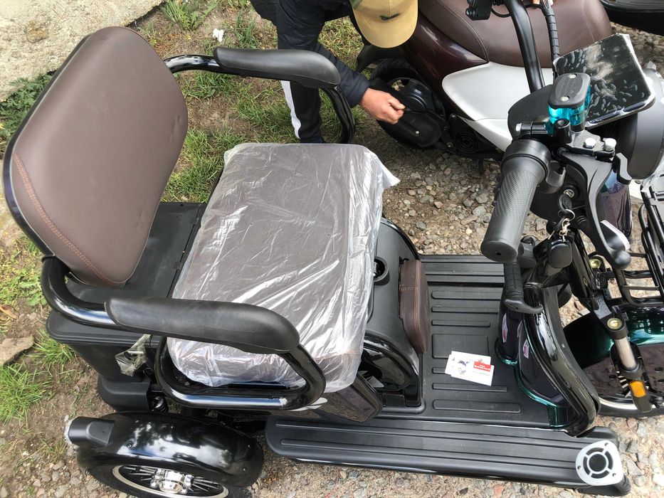 Продається новий електричний трицикл