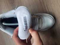 jordan 4 "pures" e puma "up"