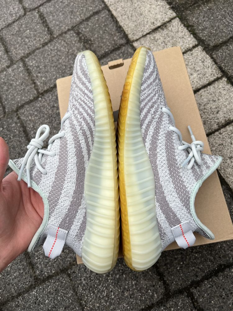 Adidas Yeezy Boost 350 V2 Blue Tint sneakersy niskie szare 44 2/3