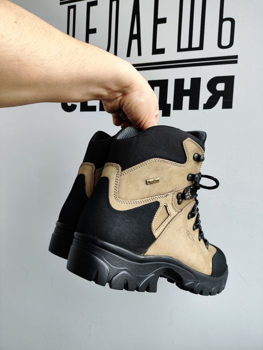Продам трекінгові черевики Weissenstein Waterproof