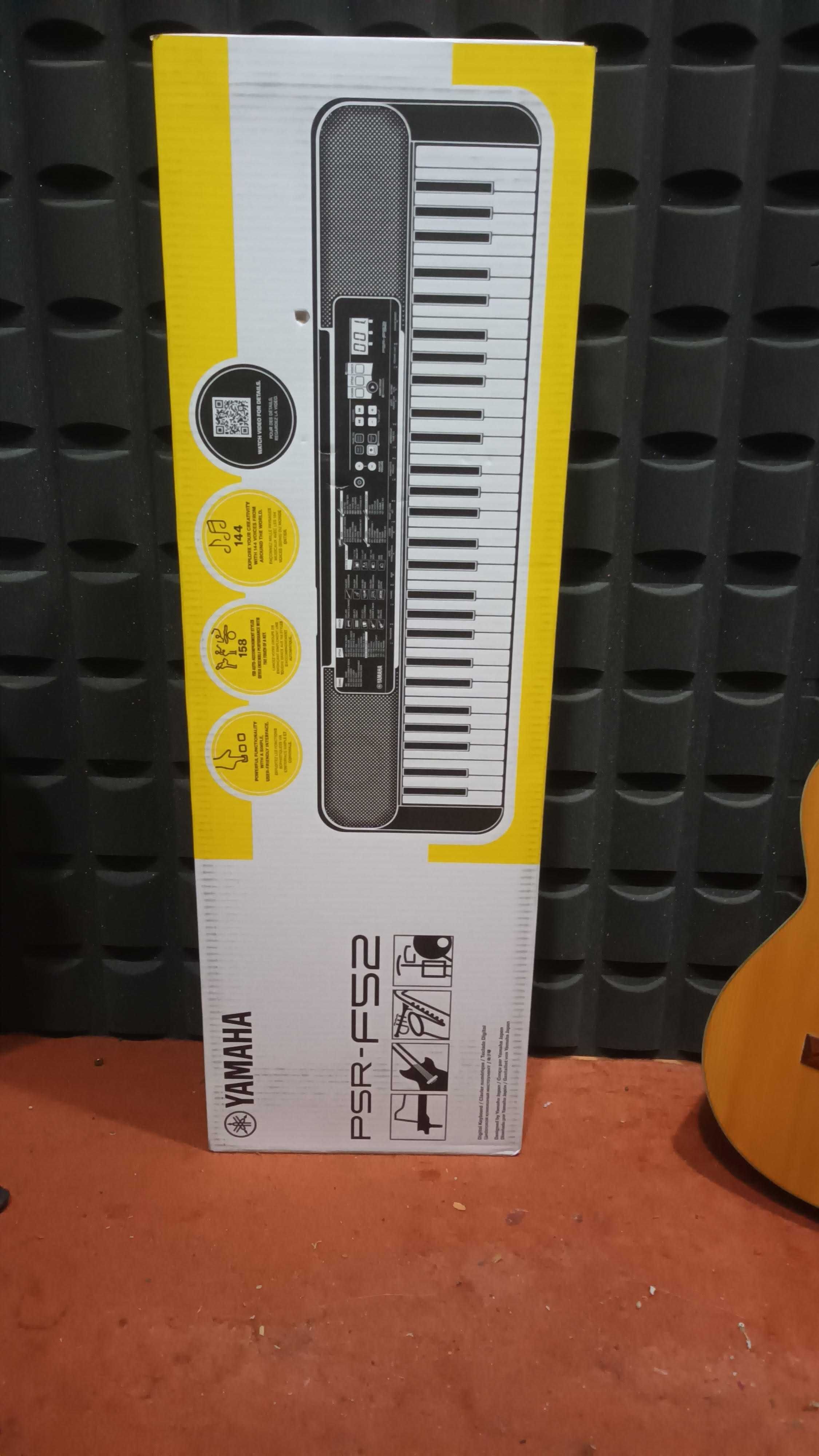 Teclado Yamaha PSR-F52