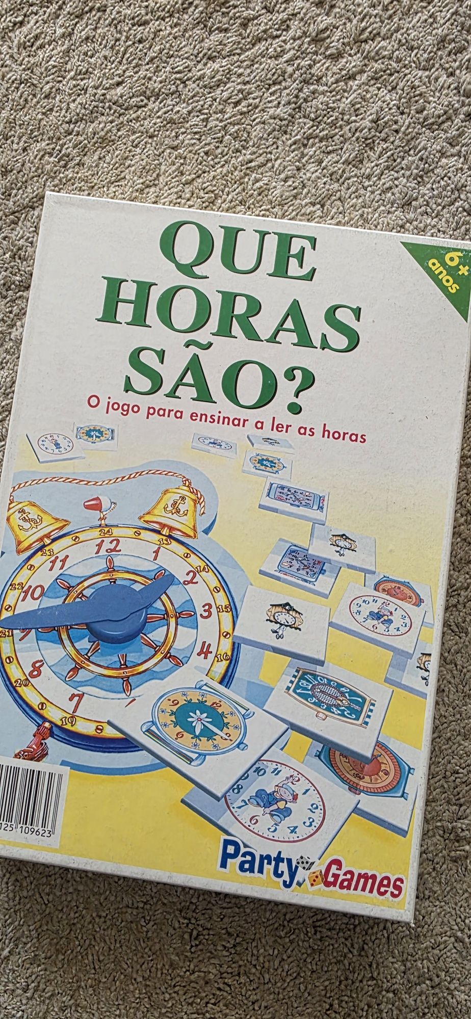 Brinquedo Que Horas Sao 6+ da marca PARTY GAMES