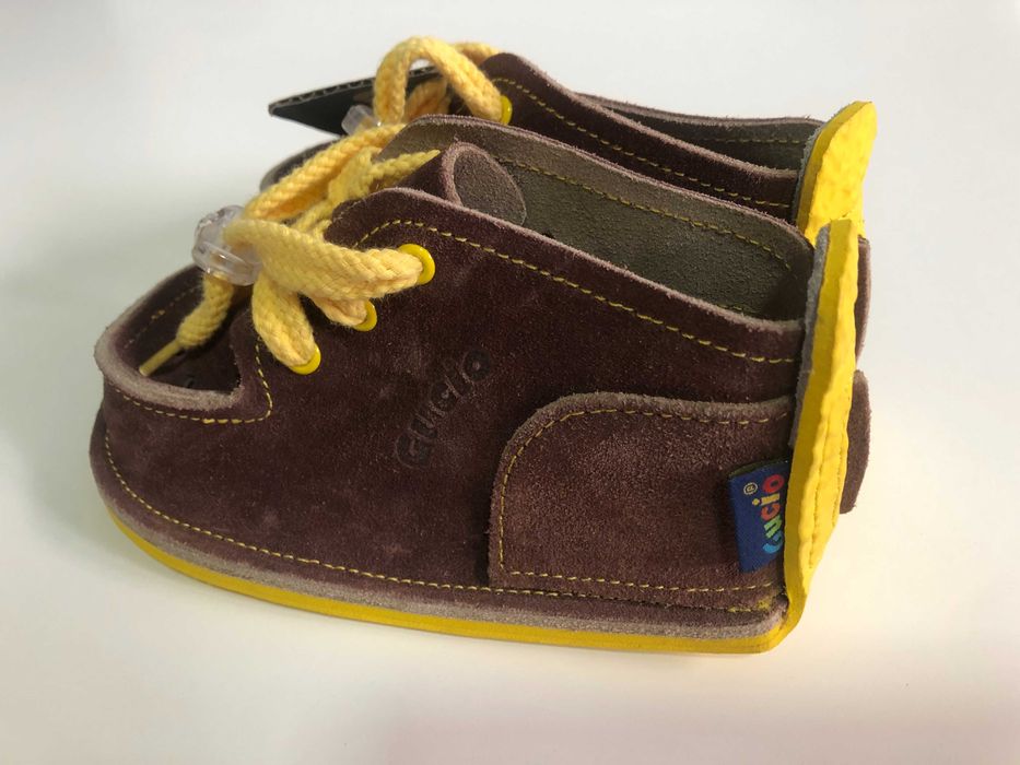 Buciki, buty dziecięce Gucio rozmiar 25