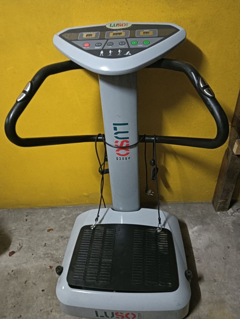 Máquina de fazer exercício fisico