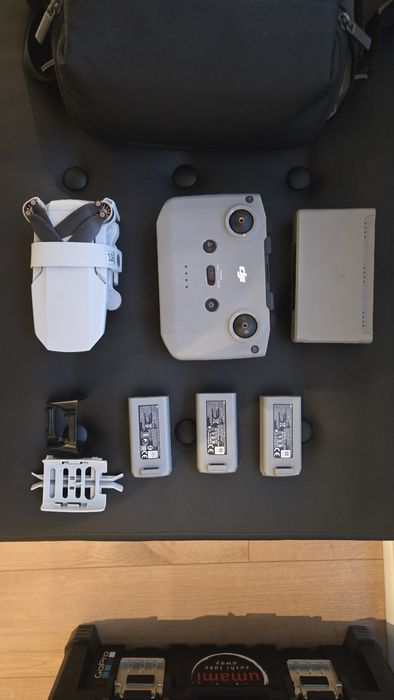 DJI Mavic Mini Fly More Combo – 3 baterie, torba, pełen zestaw – stan