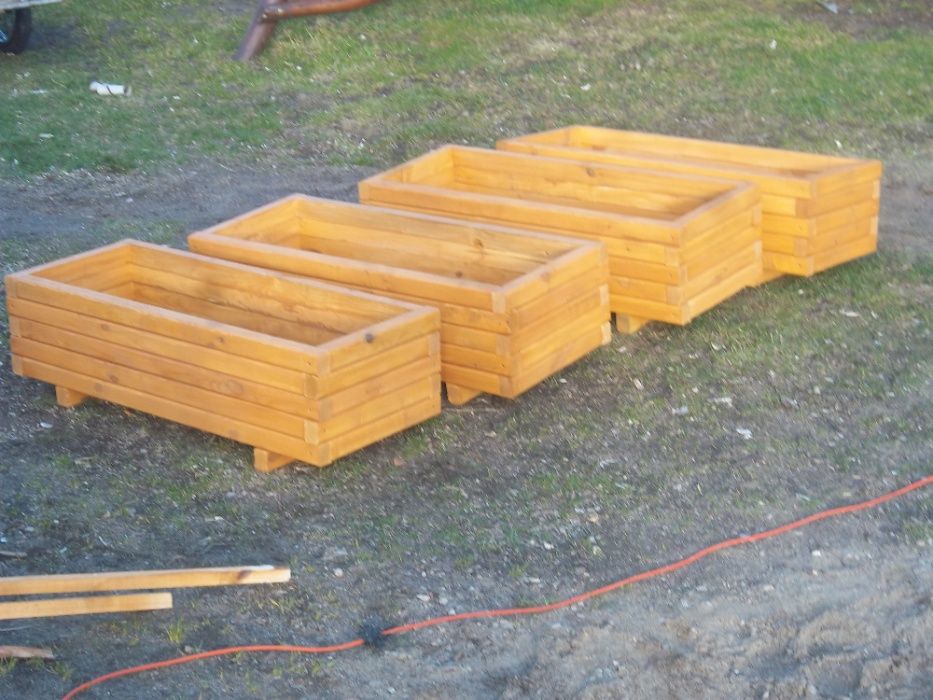 Donica z pergola drewniana z drewna drewniana donice zielnik kwietnik