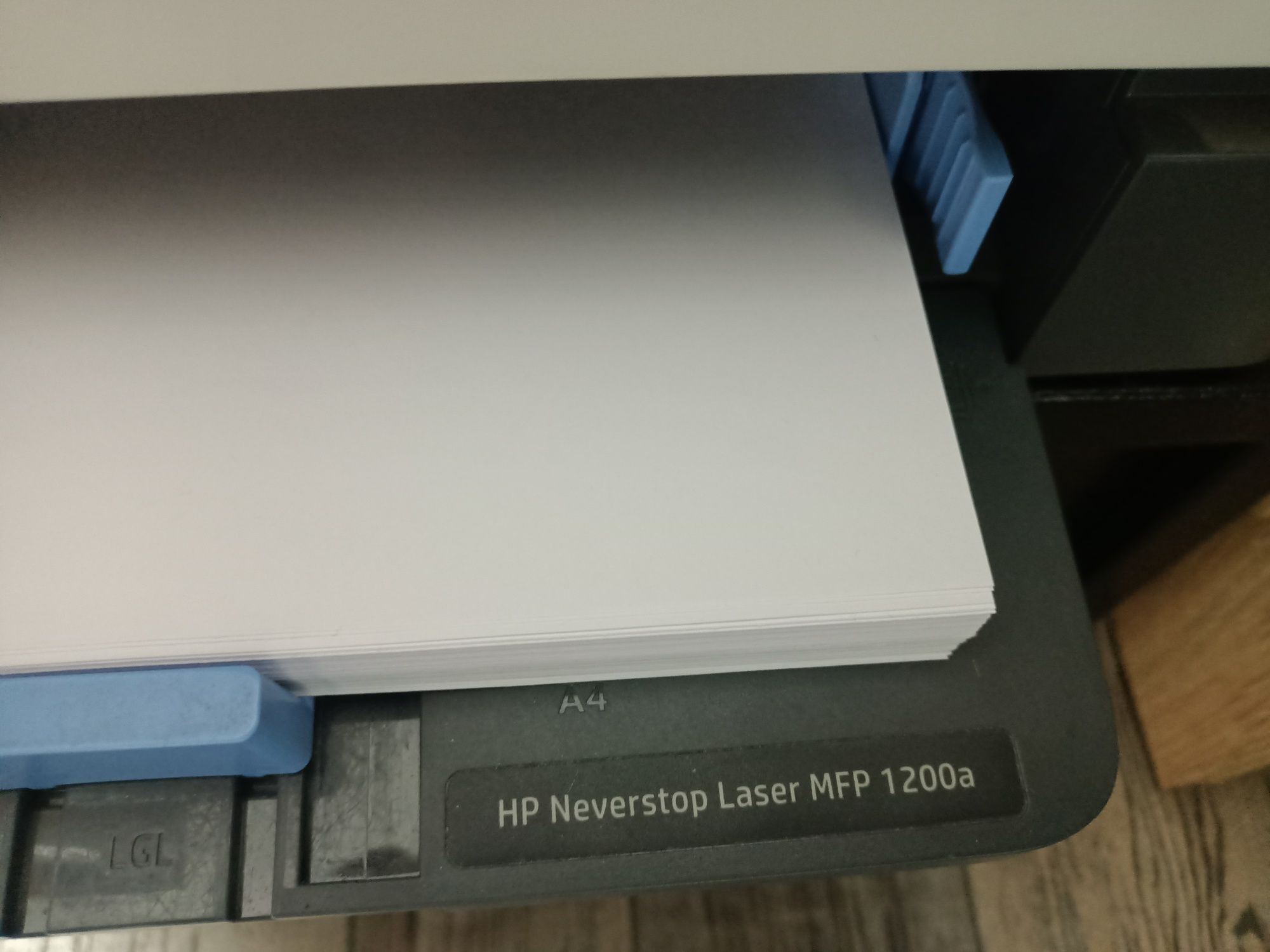 Принтер-сканер  HP MFP 1200a