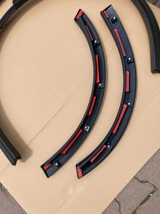 Арки задние Tesla Model X 15-21год.