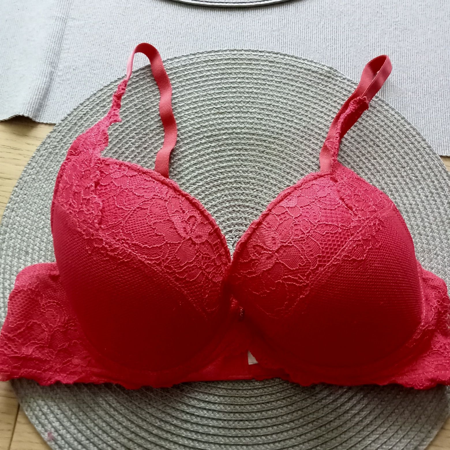 Biustonosz push up, koronkowy Esotiq 75D