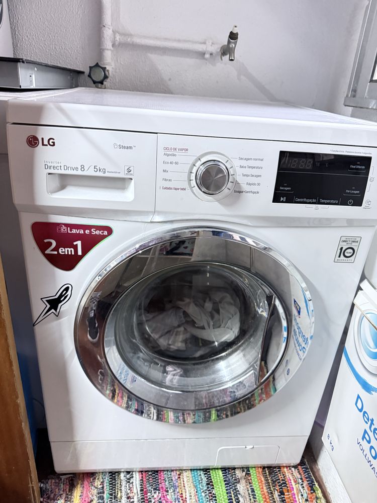 Vendo uma maquina de lavar e secar 8,5 lg
