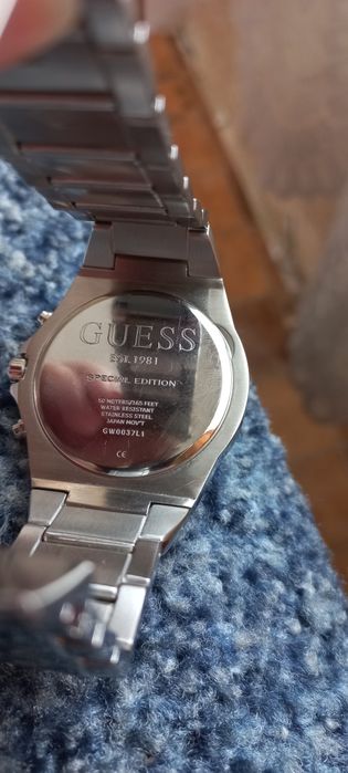 Годинник  Guess оригінальний